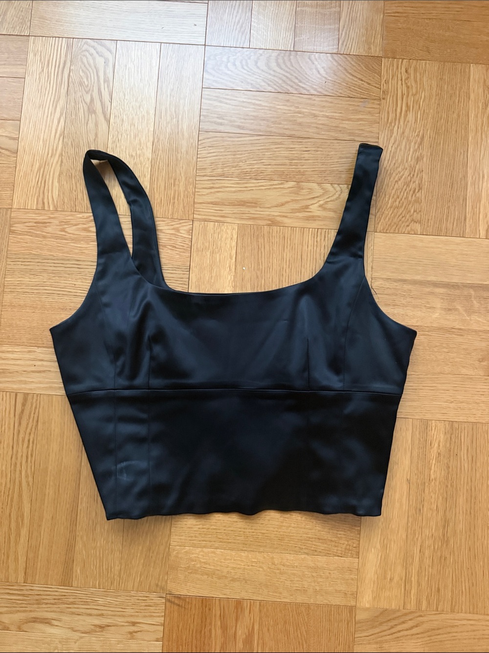 Wilfred Black Satin Cropped Square-Neck Tank